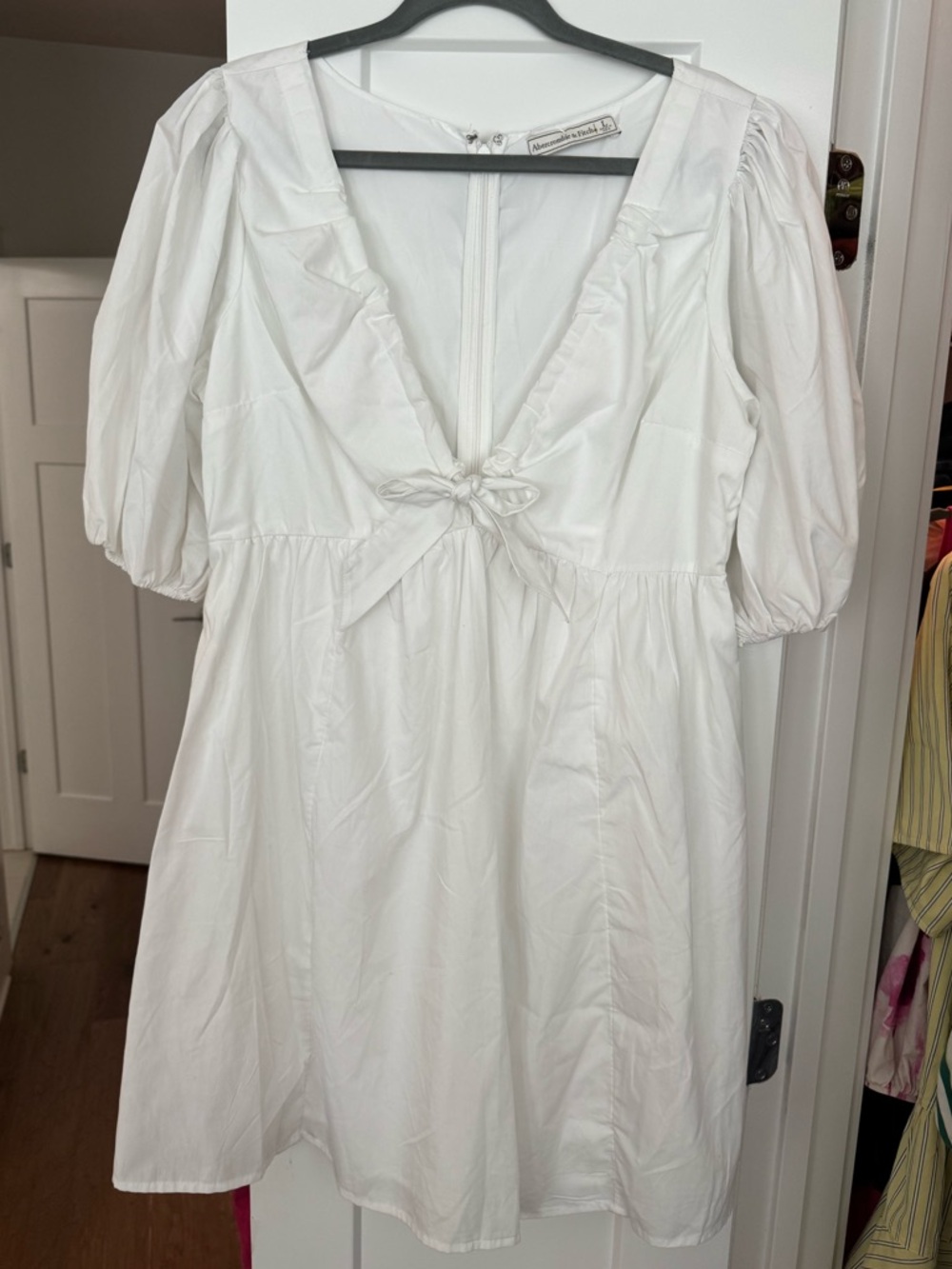 NWOT Abercrombie & Fitch White Tie-Front Mini Dress